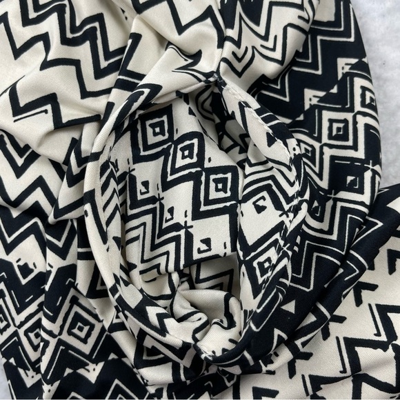 Swimsuits For All Dress Womens 18/20 Cream‎ Black Chevron Pattern Sleeveless - Picture 7 of 10